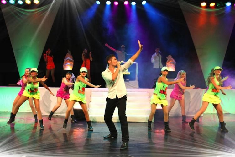 Animations à Mallemort avec NS World , 13370